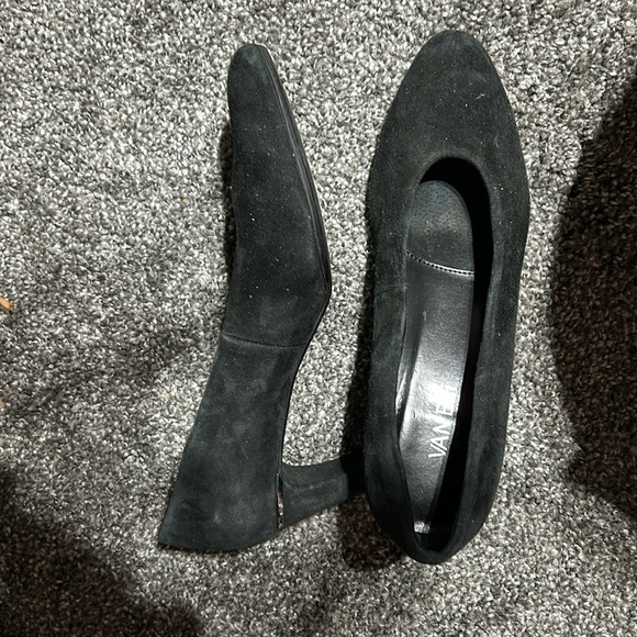 Vaneli pumps - Picture 3 of 3